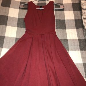 Windsor dress size small
